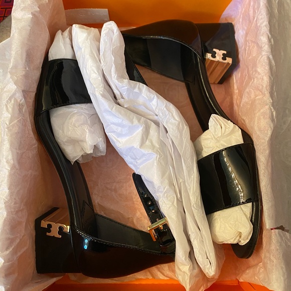 Tory Burch Finley Sandals - Picture 6 of 8